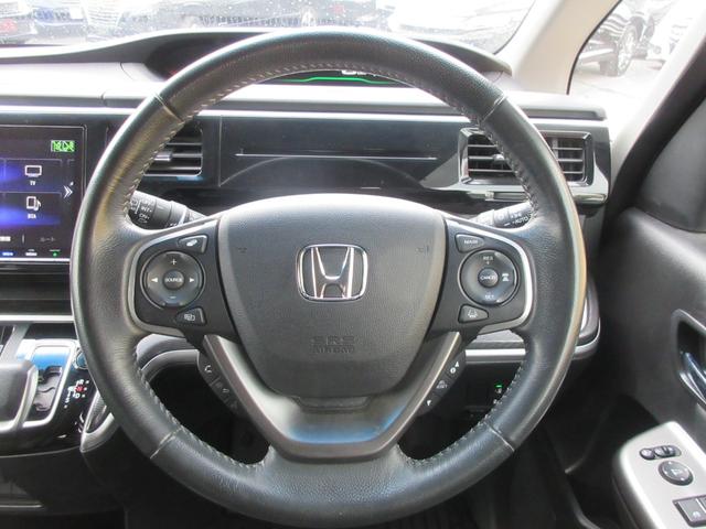 ステップワゴンスパーダ ｅ：ＨＥＶスパーダ　Ｇ・ＥＸ　ホンダセンシング　ホンダセンシング　レーダークルーズコントロール　両側パワースライドドア　バックカメラ　純正ナビ　Ｂｌｕｅｔｏｏｔｈ　フルセグＴＶ　シートヒーター　ハーフレザーシート　フロントドラレコ　ＬＥＤライト（12枚目）