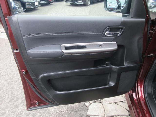 ステップワゴンスパーダ ｅ：ＨＥＶスパーダ　Ｇ・ＥＸ　ホンダセンシング　ホンダセンシング　レーダークルーズコントロール　両側パワースライドドア　バックカメラ　純正ナビ　Ｂｌｕｅｔｏｏｔｈ　フルセグＴＶ　シートヒーター　ハーフレザーシート　フロントドラレコ　ＬＥＤライト（65枚目）