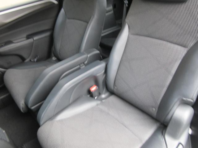 ジェイド ハイブリッドＸ　ホンダセンシング　レーダークルーズコントロール　バックカメラ　純正ナビ　Ｂｌｕｅｔｏｏｔｈ　フルセグＴＶ　クリアランスソナー　ハーフレザーシート　ＬＥＤヘッドライト　オートライト　前後ドラレコ　ＥＴＣ（48枚目）