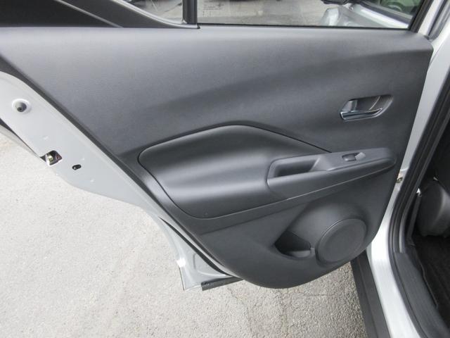 キックス Ｘ　エマージェンシーブレーキ　クリアランスソナー　アラウンドビューモニター　プロパイロット　純正ナビ　Ｂｌｕｅｔｏｏｔｈ　フルセグＴＶ　ハーフレザーシート　ヘッドライトレベライザー　フロントドラレコ（64枚目）