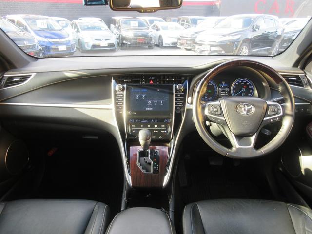 ハリアーハイブリッド プレミアム　アドバンスドパッケージ　４ＷＤ　クリアランスソナー　レーダークルーズコントロール　シートヒーター　パワーバックドア　パワーシート　バックカメラ　純正ナビ　Ｂｌｕｅｔｏｏｔｈ　フルセグＴＶ　前後ドラレコ　ＬＥＤヘッドライト（3枚目）