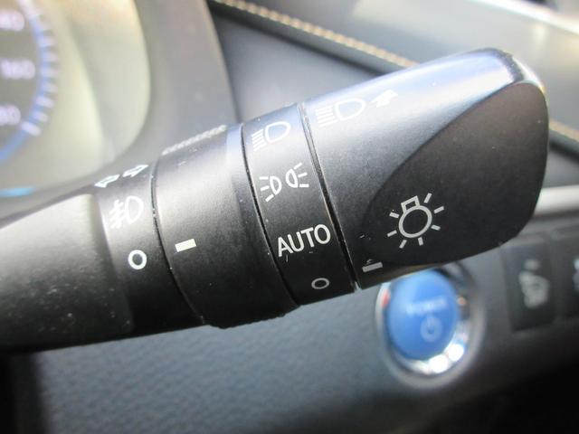 ハリアーハイブリッド プレミアム　アドバンスドパッケージ　４ＷＤ　クリアランスソナー　レーダークルーズコントロール　シートヒーター　パワーバックドア　パワーシート　バックカメラ　純正ナビ　Ｂｌｕｅｔｏｏｔｈ　フルセグＴＶ　前後ドラレコ　ＬＥＤヘッドライト（29枚目）