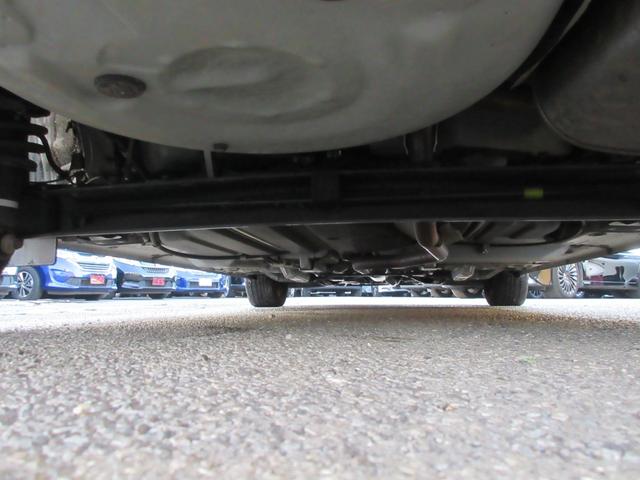 シエンタ Ｇ　クエロ　クリアランスソナー　両側パワースライドドア　バックカメラ　純正ナビ　Ｂｌｕｅｔｏｏｔｈ　フルセグＴＶ　トヨタセーフティーセンス　アイドリングストップ　ハーフレザーシート　オートライト　オートハイビーム（37枚目）