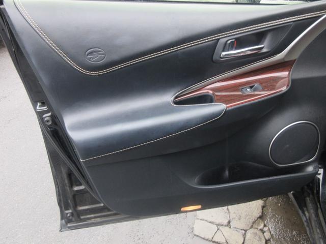 ハリアー プレミアム　クルーズコントロール　パワーシート　パワーバックドア　バックカメラ　純正ナビ　Ｂｌｕｅｔｏｏｔｈ　フルセグＴＶ　ハーフレザーシート　アイドリングストップ　ＬＥＤヘッドライト　オートハイビーム　ＥＴＣ（65枚目）