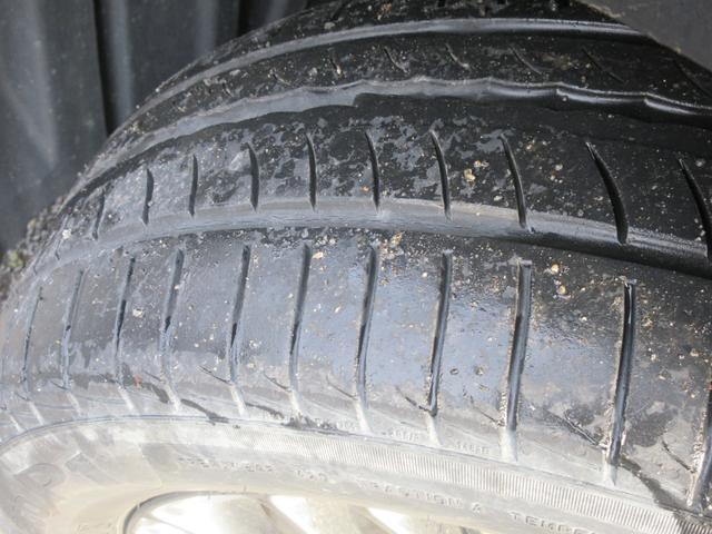 ヴォクシー ハイブリッドＺＳ　トヨタセーフティーセンス　両側パワースライドドア　クルーズコントロール　純正ナビ　Ｂｌｕｅｔｏｏｔｈ　フルセグＴＶ　シートヒーター　前後ドライブレコーダー　ＬＥＤヘッドライト　オートハイビーム　ＥＴＣ（30枚目）