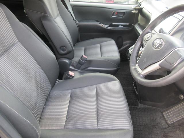 ヴォクシー ハイブリッドＺＳ　トヨタセーフティーセンス　両側パワースライドドア　クルーズコントロール　純正ナビ　Ｂｌｕｅｔｏｏｔｈ　フルセグＴＶ　シートヒーター　前後ドライブレコーダー　ＬＥＤヘッドライト　オートハイビーム　ＥＴＣ（39枚目）