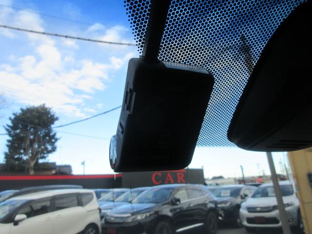 ステップワゴンスパーダ スパーダハイブリッド　Ｇ　ホンダセンシング　ホンダセンシング　レーダークルーズコントロール　両側パワースライドドア　バックカメラ　純正ナビ　Ｂｌｕｅｔｏｏｔｈ　フルセグＴＶ　フロントドライブレコーダー　ＬＥＤヘッドライト　オートライト　ＥＴＣ（10枚目）