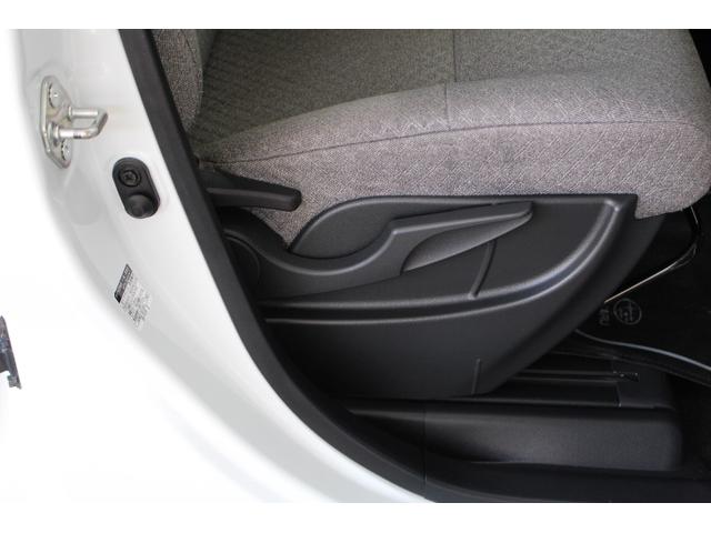 シフォン Ｇ　スマートアシスト３搭載　元弊社社用車　ナビ　バックカメラ　２年間走行距離無制限部分保証付　元弊社社用車　ケンウッドナビ　バックカメラ　ＥＴＣ　前後障害物センサー　ＬＥＤヘッドライト　ハイビームアシスト　オートライト　左リヤドア電動スライド　前席シートヒーター（16枚目）