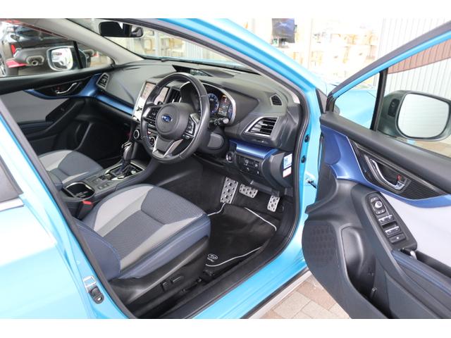 ＸＶ アドバンス　ブルー内装　ルーフレール　ＬＥＤライナー　２年間走行距離無制限保証付　アイサイト３搭載車　衝突被害＆後退時被害軽減ブレーキ　後側方警戒＆停止保持システム　パナソニックナビ　サイドカメラ　バックカメラ　ＥＴＣ２．０　ドラレコ　ＬＥＤライナー（15枚目）