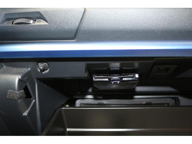 ＸＶ アドバンス　ブルー内装　ルーフレール　ＬＥＤライナー　２年間走行距離無制限保証付　アイサイト３搭載車　衝突被害＆後退時被害軽減ブレーキ　後側方警戒＆停止保持システム　パナソニックナビ　サイドカメラ　バックカメラ　ＥＴＣ２．０　ドラレコ　ＬＥＤライナー（30枚目）