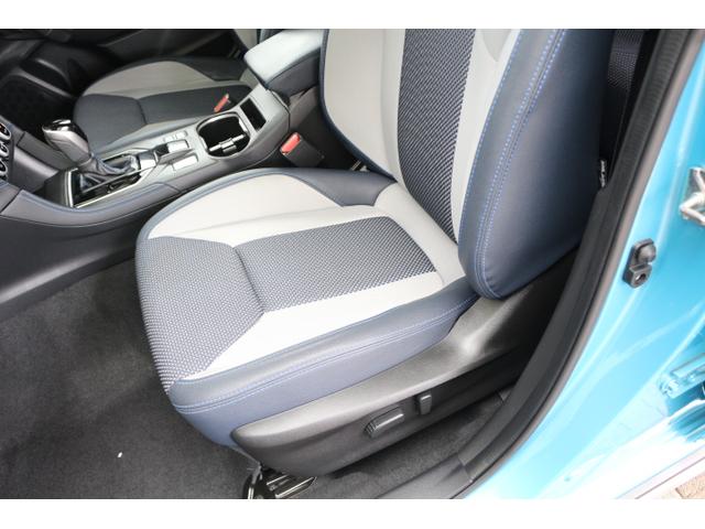 ＸＶ アドバンス　ブルー内装　ルーフレール　ＬＥＤライナー　２年間走行距離無制限保証付　アイサイト３搭載車　衝突被害＆後退時被害軽減ブレーキ　後側方警戒＆停止保持システム　パナソニックナビ　サイドカメラ　バックカメラ　ＥＴＣ２．０　ドラレコ　ＬＥＤライナー（50枚目）