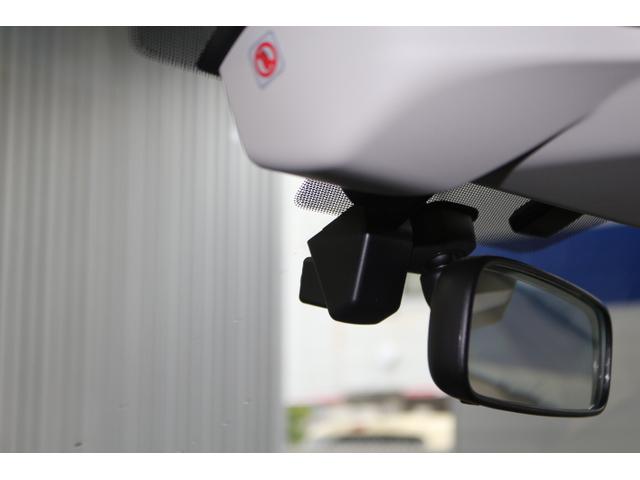 ＸＶ アドバンス　ブルー内装　ルーフレール　ＬＥＤライナー　２年間走行距離無制限保証付　アイサイト３搭載車　衝突被害＆後退時被害軽減ブレーキ　後側方警戒＆停止保持システム　パナソニックナビ　サイドカメラ　バックカメラ　ＥＴＣ２．０　ドラレコ　ＬＥＤライナー（51枚目）