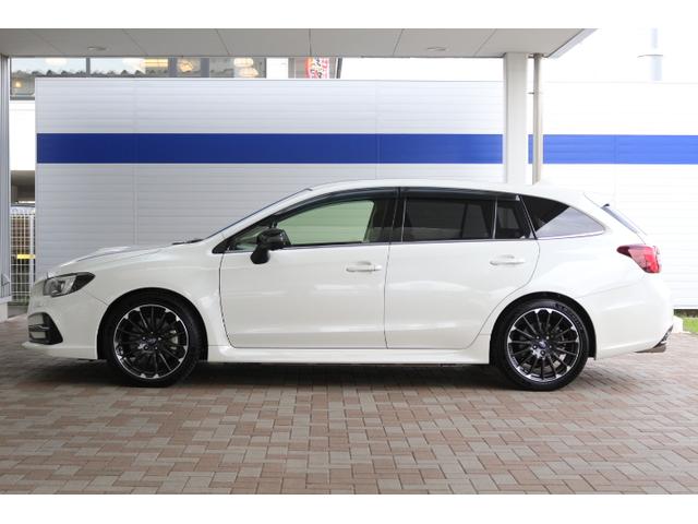 レヴォーグ 2.0STIスポーツアイサイト ブラックセレクション レカロ 2年間走行距離無制限部分保証付 ブラックインテリア&レカロシートの特別仕様車 8インチナビ サイド&バックカメラ ETC2.0 ドラレコ 衝突被害&後退時被害軽減ブレーキ 後側方警戒&停止保持システム(12枚目)