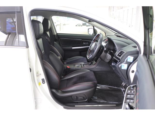 レヴォーグ 2.0STIスポーツアイサイト ブラックセレクション レカロ 2年間走行距離無制限部分保証付 ブラックインテリア&レカロシートの特別仕様車 8インチナビ サイド&バックカメラ ETC2.0 ドラレコ 衝突被害&後退時被害軽減ブレーキ 後側方警戒&停止保持システム(18枚目)