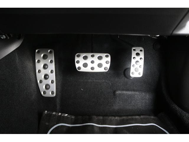 レヴォーグ 2.0STIスポーツアイサイト ブラックセレクション レカロ 2年間走行距離無制限部分保証付 ブラックインテリア&レカロシートの特別仕様車 8インチナビ サイド&バックカメラ ETC2.0 ドラレコ 衝突被害&後退時被害軽減ブレーキ 後側方警戒&停止保持システム(35枚目)