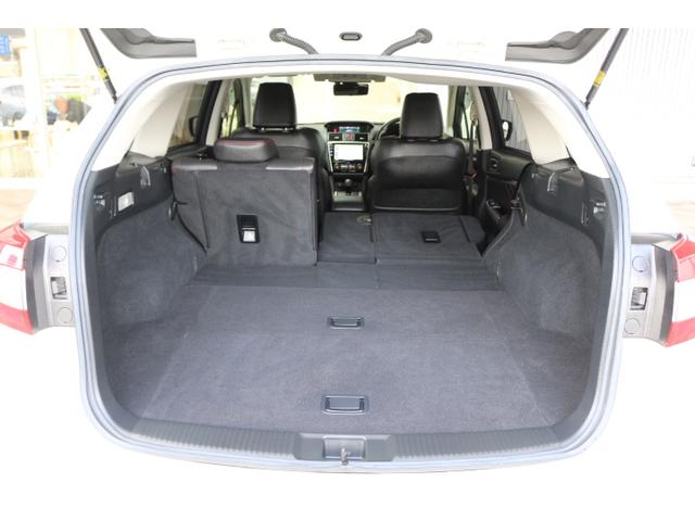 レヴォーグ 2.0STIスポーツアイサイト ブラックセレクション レカロ 2年間走行距離無制限部分保証付 ブラックインテリア&レカロシートの特別仕様車 8インチナビ サイド&バックカメラ ETC2.0 ドラレコ 衝突被害&後退時被害軽減ブレーキ 後側方警戒&停止保持システム(42枚目)