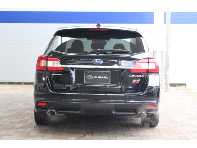 レヴォーグ ２．０ＧＴ－Ｓアイサイト　アイサイト３　オートライト　ターボ　プッシュスタート　電動シートフロント左右　純正１８インチアルミホイール　シートヒーターフロント左右　メモリーナビ　ＥＴＣ２．０（5枚目）