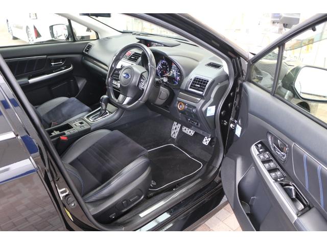 レヴォーグ ２．０ＧＴ－Ｓアイサイト　アイサイト３　オートライト　ターボ　プッシュスタート　電動シートフロント左右　純正１８インチアルミホイール　シートヒーターフロント左右　メモリーナビ　ＥＴＣ２．０（15枚目）