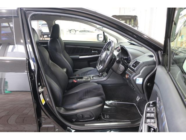 レヴォーグ ２．０ＧＴ－Ｓアイサイト　アイサイト３　オートライト　ターボ　プッシュスタート　電動シートフロント左右　純正１８インチアルミホイール　シートヒーターフロント左右　メモリーナビ　ＥＴＣ２．０（18枚目）