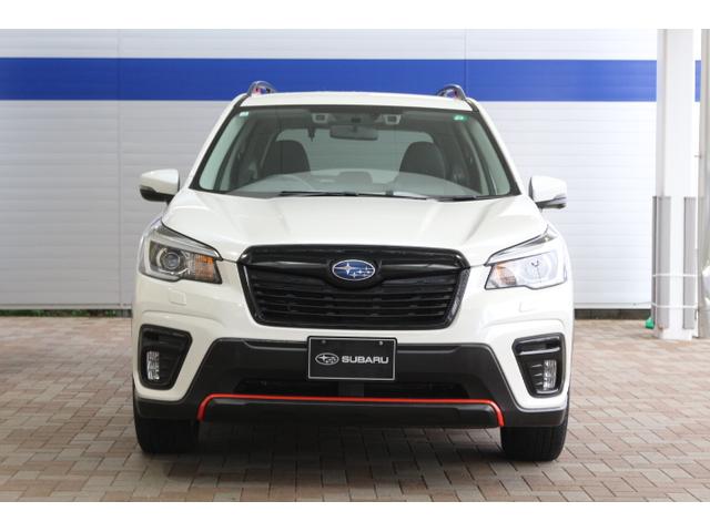 フォレスター 雪山に強いX-ブレイク 1オーナー車! 2年間走行距離無制限保証付き アイサイトver3 1オーナー車 全車速追従機能付きクルーズコントロール サイドカメラ ETC2.0 CDレシーバー(4枚目)