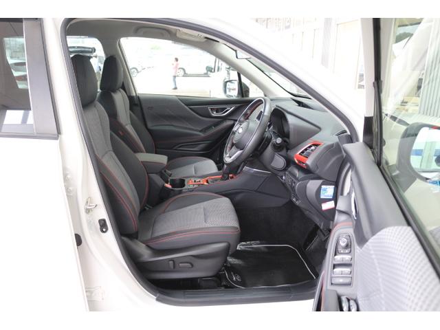 フォレスター 雪山に強いX-ブレイク 1オーナー車! 2年間走行距離無制限保証付き アイサイトver3 1オーナー車 全車速追従機能付きクルーズコントロール サイドカメラ ETC2.0 CDレシーバー(18枚目)