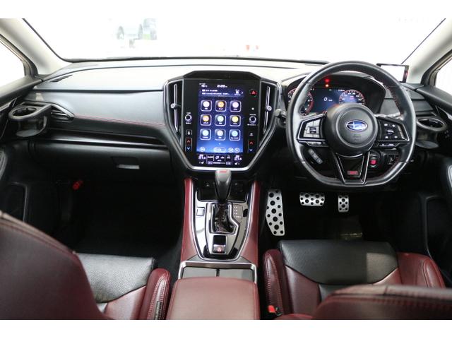 レヴォーグ ＳＴＩスポーツＲ　ＥＸ　２年間走行無制限保証付き　ワンオーナー車　アイサイトＸ搭載　純正ドライブレコーダー装備　ＥＴＣ２．０搭載　ＬＥＤアクセサリーライナー　　フロントサイドリヤカメラ　スマートリヤビューミラー　　本革シート（6枚目）