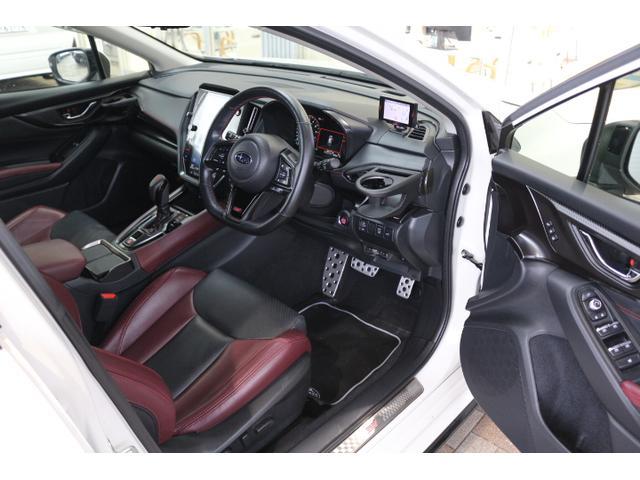 レヴォーグ ＳＴＩスポーツＲ　ＥＸ　２年間走行無制限保証付き　ワンオーナー車　アイサイトＸ搭載　純正ドライブレコーダー装備　ＥＴＣ２．０搭載　ＬＥＤアクセサリーライナー　　フロントサイドリヤカメラ　スマートリヤビューミラー　　本革シート（28枚目）