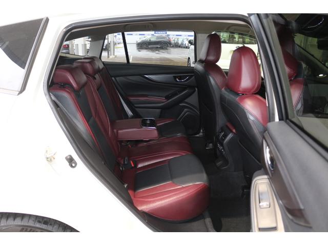 レヴォーグ ＳＴＩスポーツＲ　ＥＸ　２年間走行無制限保証付き　ワンオーナー車　アイサイトＸ搭載　純正ドライブレコーダー装備　ＥＴＣ２．０搭載　ＬＥＤアクセサリーライナー　　フロントサイドリヤカメラ　スマートリヤビューミラー　　本革シート（43枚目）