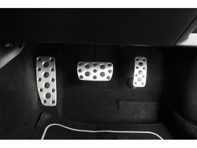 レヴォーグ １．６ＧＴ－Ｓアイサイト　　１８インチアルミホイール　ＬＥＤライト　オートライト　ターボ　ワンオーナー　プッシュスタート　　本革シート　パワーシートフロント左右　シートヒーターフロント左右　ＥＴＣ２．０　パナソニックナビ　サイドフロントリヤカメラ（34枚目）