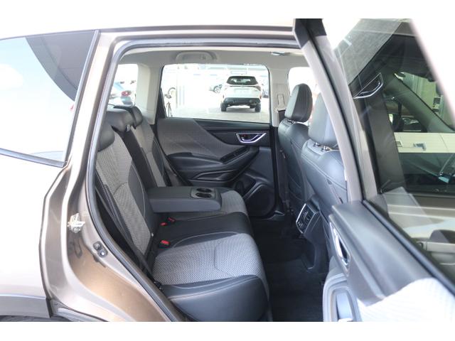 フォレスター ツーリング（アイサイト搭載車）リヤエンターモニター　ナビ（40枚目）