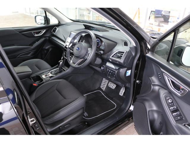 フォレスター アドバンス　アイサイト３　１８インチアルミホイール　ＬＥＤライト　オートライト　ワンオーナー　プッシュスタート　スマートリヤビューミラー　パワーシートフロント左右　パワーリヤゲート　シートヒーターフロント左右リヤ左右　ダイアトーンナビ（15枚目）