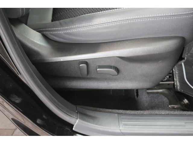 フォレスター アドバンス　アイサイト３　１８インチアルミホイール　ＬＥＤライト　オートライト　ワンオーナー　プッシュスタート　スマートリヤビューミラー　パワーシートフロント左右　パワーリヤゲート　シートヒーターフロント左右リヤ左右　ダイアトーンナビ（16枚目）