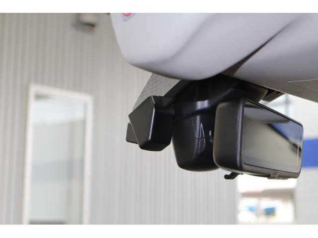 フォレスター アドバンス　アイサイト３　１８インチアルミホイール　ＬＥＤライト　オートライト　ワンオーナー　プッシュスタート　スマートリヤビューミラー　パワーシートフロント左右　パワーリヤゲート　シートヒーターフロント左右リヤ左右　ダイアトーンナビ（54枚目）