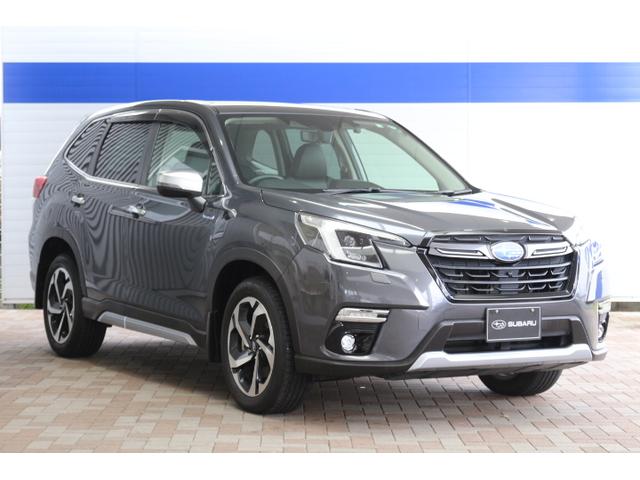 車両の内外装の状態は、第三者機関が発行している、「車両品質評価書」でも確認できます。お時間をいただきますが、傷の状態等を写真で個別にお送りすることもできますので、お気軽にお問合せください。