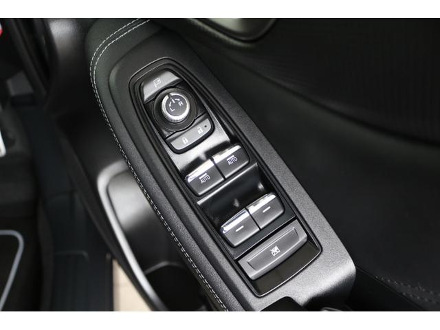 パワーウインドウは全開・全閉がワンタッチでできるオートモードを助手席にも設置！簡単に換気が出来ます！換気を定期的に行わないと車内の酸素濃度が低下しドライバーの集中力も落ちるので換気ってとても大事です