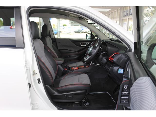 フォレスター X-ブレイク アイサイト3 ナビ付 LEDライト オートライト 純正17インチアルミホイール 電動シート パナソニックナビ ETC2.0 ドラレコ(18枚目)