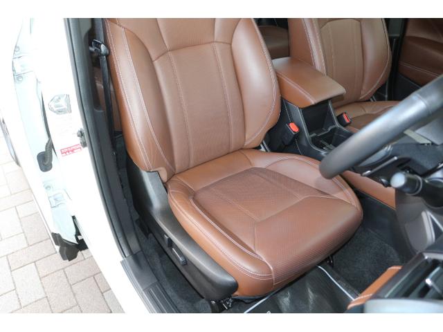 フォレスター アドバンス 大型ガラスサンルーフ(17枚目)