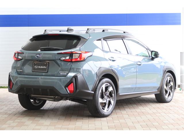 クロストレック リミテッド 新世代アイサイト搭載 ワンオーナー LEDライト オートライト サンルーフ 自動防眩ミラー 純正18インチアルミホイール 革シート 電動シートフロント左右 シートヒーターフロント左右 ルーフレール 純正ナビ ETC2.0 ドラレコ前後(10枚目)