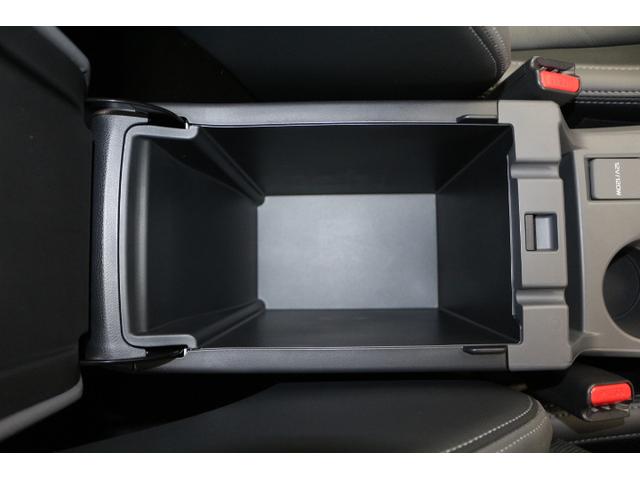 クロストレック リミテッド 新世代アイサイト搭載 ワンオーナー LEDライト オートライト サンルーフ 自動防眩ミラー 純正18インチアルミホイール 革シート 電動シートフロント左右 シートヒーターフロント左右 ルーフレール 純正ナビ ETC2.0 ドラレコ前後(26枚目)