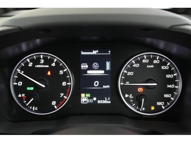 クロストレック リミテッド 新世代アイサイト搭載 ワンオーナー LEDライト オートライト サンルーフ 自動防眩ミラー 純正18インチアルミホイール 革シート 電動シートフロント左右 シートヒーターフロント左右 ルーフレール 純正ナビ ETC2.0 ドラレコ前後(31枚目)