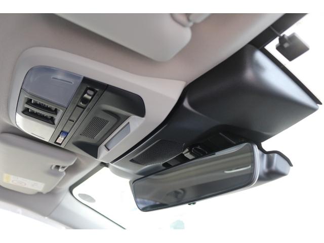 クロストレック リミテッド 新世代アイサイト搭載 ワンオーナー LEDライト オートライト サンルーフ 自動防眩ミラー 純正18インチアルミホイール 革シート 電動シートフロント左右 シートヒーターフロント左右 ルーフレール 純正ナビ ETC2.0 ドラレコ前後(37枚目)