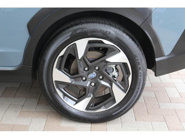 クロストレック リミテッド 新世代アイサイト搭載 ワンオーナー LEDライト オートライト サンルーフ 自動防眩ミラー 純正18インチアルミホイール 革シート 電動シートフロント左右 シートヒーターフロント左右 ルーフレール 純正ナビ ETC2.0 ドラレコ前後(58枚目)