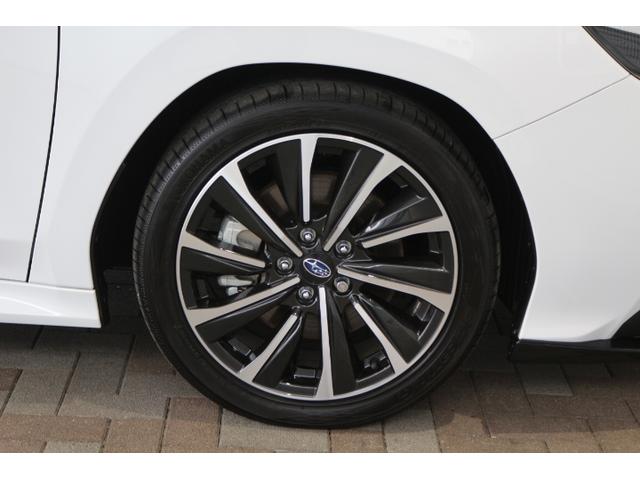 レヴォーグ ＳＴＩスポーツ　ＥＸ　ワンオーナーアイサイトＸ搭載　ＬＥＤライト　オートライト　プッシュスタート　純正１８インチアルミホイール　電動シートフロント左右　スマートリヤビューミラー　電動リヤゲート　シートヒーターフロント左右リヤ左右　ＥＴＣ２．０　ドラレコ（7枚目）