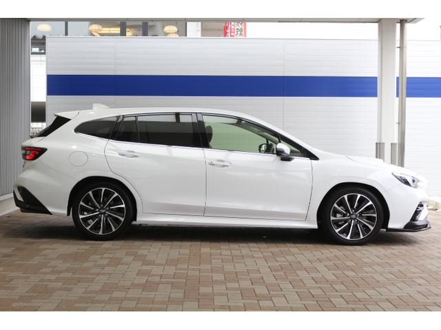 レヴォーグ ＳＴＩスポーツ　ＥＸ　ワンオーナーアイサイトＸ搭載　ＬＥＤライト　オートライト　プッシュスタート　純正１８インチアルミホイール　電動シートフロント左右　スマートリヤビューミラー　電動リヤゲート　シートヒーターフロント左右リヤ左右　ＥＴＣ２．０　ドラレコ（9枚目）