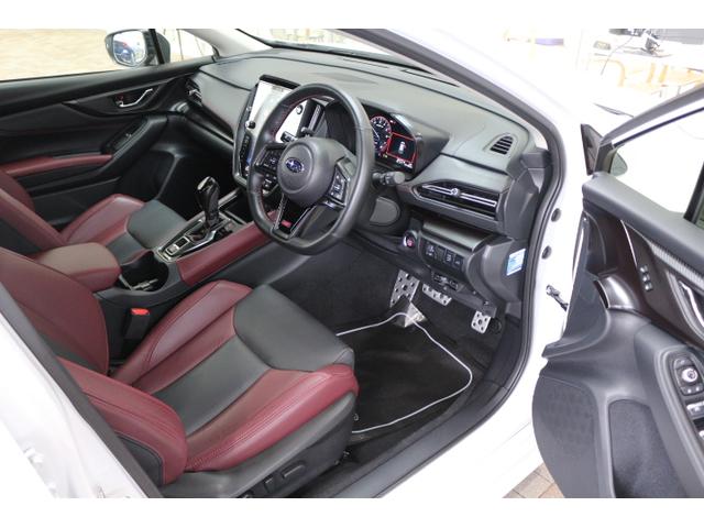 レヴォーグ ＳＴＩスポーツ　ＥＸ　ワンオーナーアイサイトＸ搭載　ＬＥＤライト　オートライト　プッシュスタート　純正１８インチアルミホイール　電動シートフロント左右　スマートリヤビューミラー　電動リヤゲート　シートヒーターフロント左右リヤ左右　ＥＴＣ２．０　ドラレコ（15枚目）