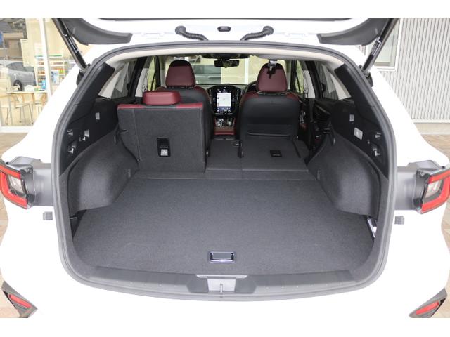 レヴォーグ ＳＴＩスポーツ　ＥＸ　ワンオーナーアイサイトＸ搭載　ＬＥＤライト　オートライト　プッシュスタート　純正１８インチアルミホイール　電動シートフロント左右　スマートリヤビューミラー　電動リヤゲート　シートヒーターフロント左右リヤ左右　ＥＴＣ２．０　ドラレコ（45枚目）