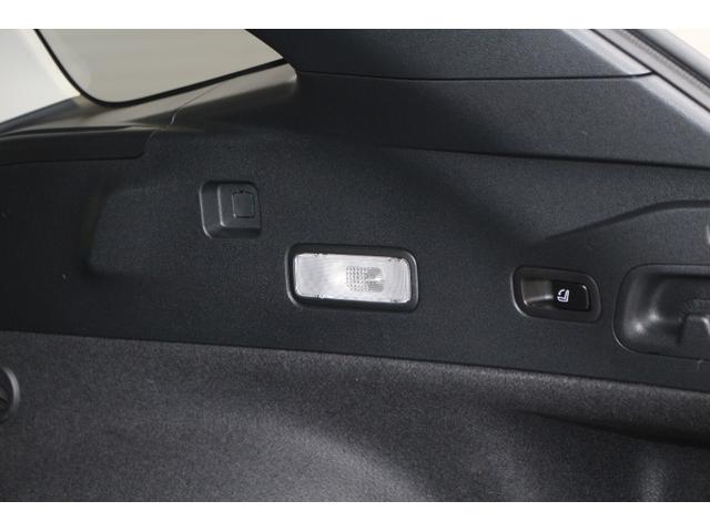 レヴォーグ ＳＴＩスポーツ　ＥＸ　ワンオーナーアイサイトＸ搭載　ＬＥＤライト　オートライト　プッシュスタート　純正１８インチアルミホイール　電動シートフロント左右　スマートリヤビューミラー　電動リヤゲート　シートヒーターフロント左右リヤ左右　ＥＴＣ２．０　ドラレコ（46枚目）