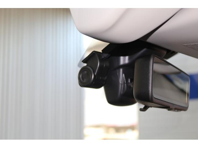 フォレスター Ｘ－ブレイク　スマホ連動８インチナビ　前後ドラレコ＆センサー　ＥＴＣ２．０　電動リアゲート　３方位カメラ　撥水シート　撥水リアラゲッジ　アイサイトＶｅｒ３　衝突回避ブレーキ　全車速追尾式クルーズコントロール　側後方警戒システム　後退時ブレーキアシスト（54枚目）