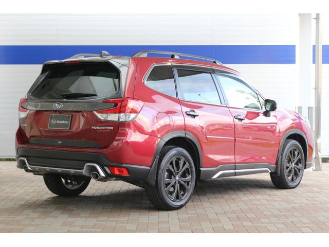 当店は損保ジャパンの特級代理店でございます。保険資格を持った保険のプロが、無駄のない充実した保険プランをご提案可能です。いざというときも保険会社への取り次ぎや鈑金の手配もお任せください！