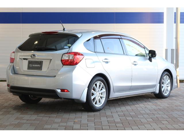 インプレッサスポーツ 2.0iアイサイト(10枚目)